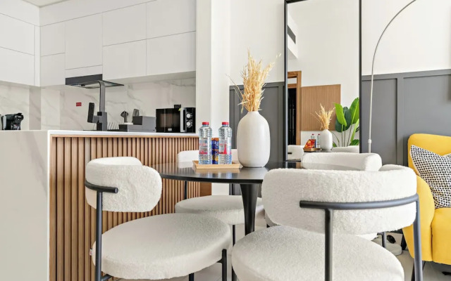 Silkhaus Binghatti Venus