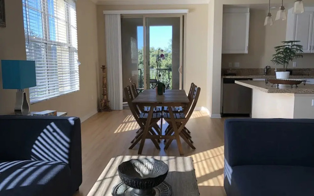 Resort Style Luxury 2BD Suite in Irvine's Spectrum Center