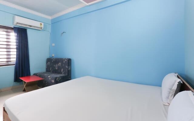 SPOT ON 44076 Monalisa House