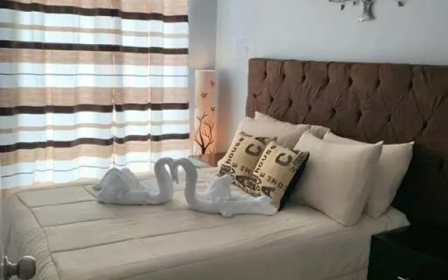 Private Penthouse / Penthouse Privado