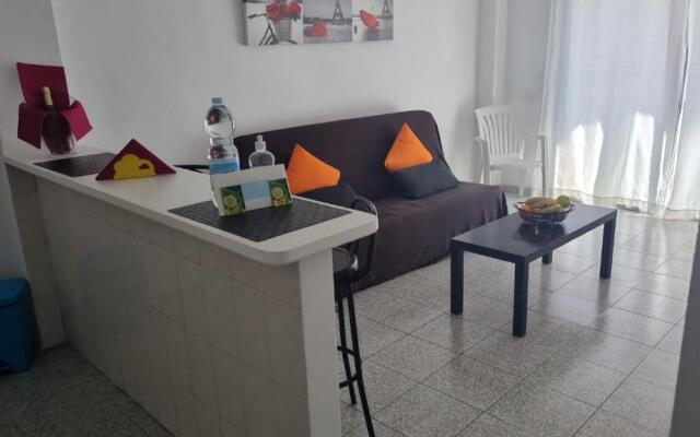 Vivienda Vacacional a 50 Metros de la Playa