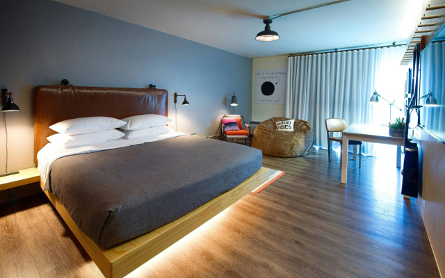 MOXY Phoenix Tempe/ASU Area