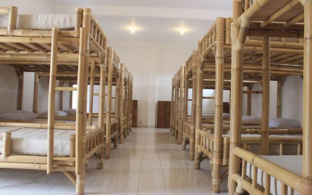 Palmyra Hostel
