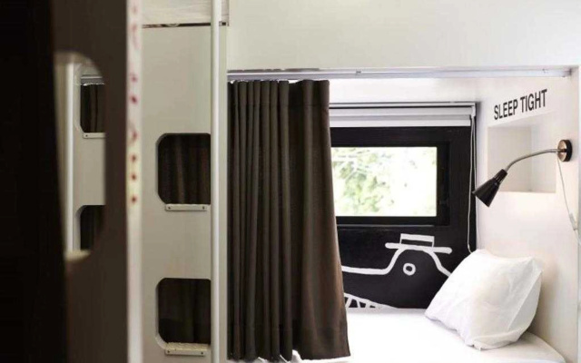 Jasaen Hotel – Guest Rooms – Bangkok