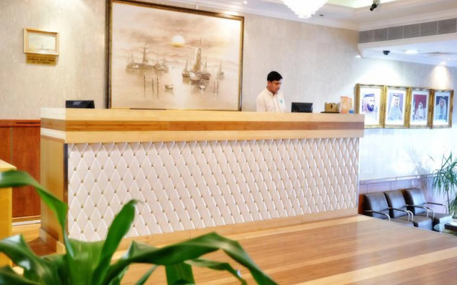 Grand Nova Hotel