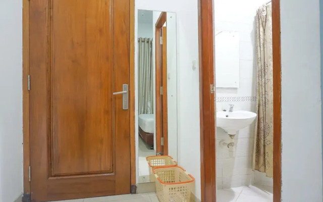 Residences by RedDoorz Syariah @ Buah Batu