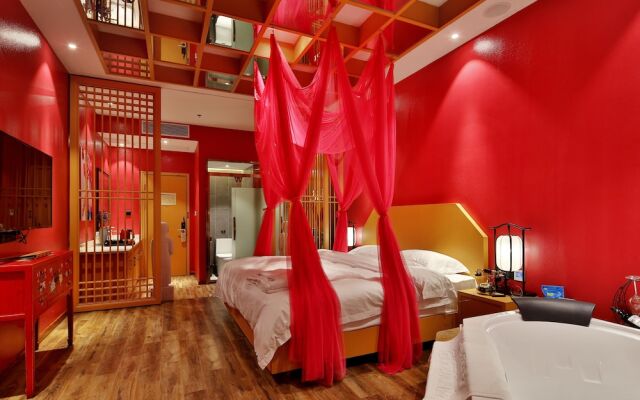 Yunxi Art Theme Hotel