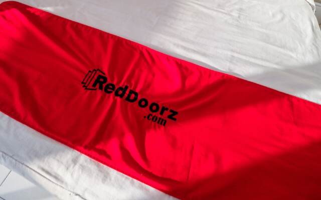 RedDoorz near Terminal Batu Ampar