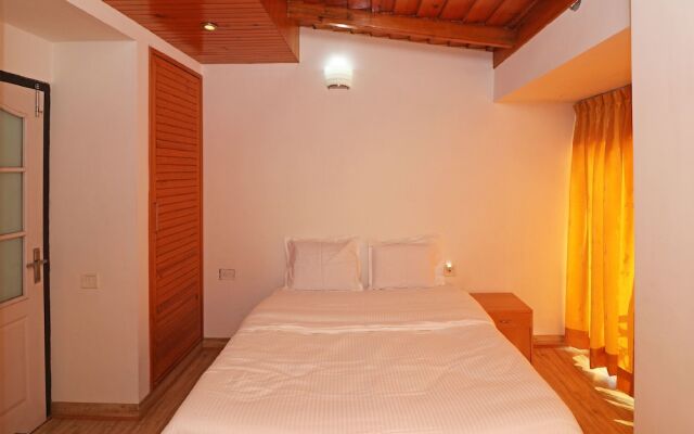 OYO 14005 Home Lake View 2BHK Zoo Road