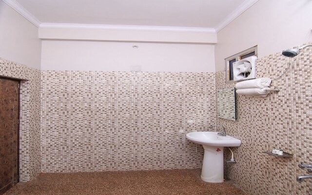 OYO 7441 Gomti Nagar