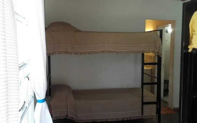 Hostel Andiperla