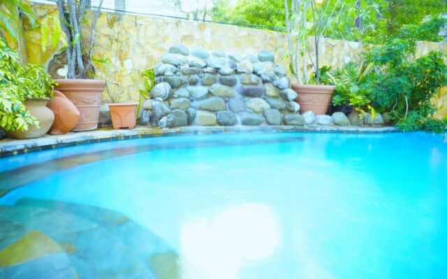 At Wind Chimes Boutique Hotel