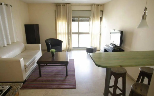 Dizengoff Beach Apartments