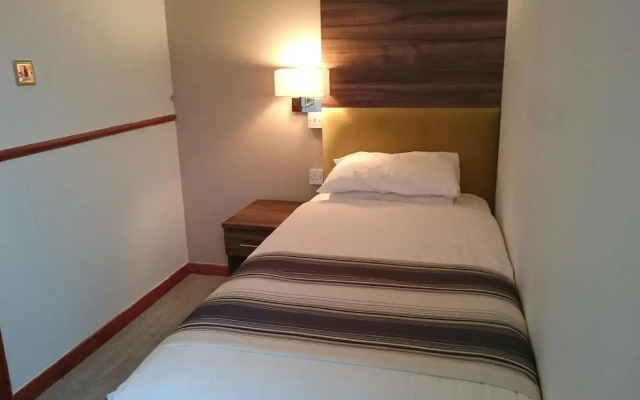 Livingston Lodge Hotel