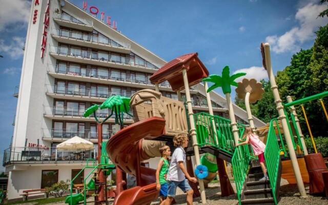 SPA & Wellness Hotel Diament Ustroń 4*