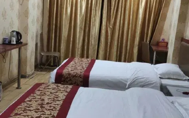 Qianchunchen Business Hotel