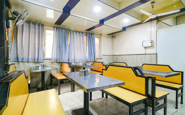Fabhotel Satyug