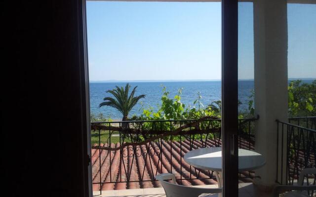 Afroditi Beach Hotel