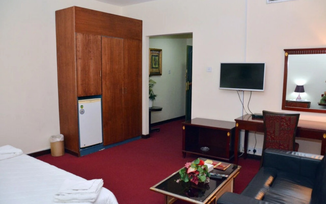 Aradous Hotel
