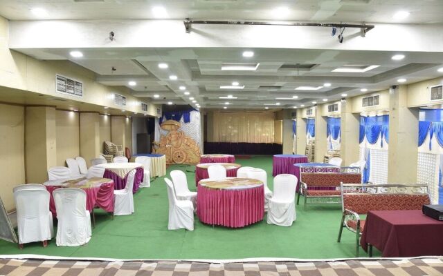 Oyo 49896 Hotel Ic Inn