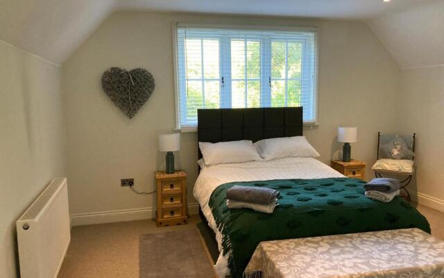 5br-10guests-fireplace-hottub-pets ok - Parking