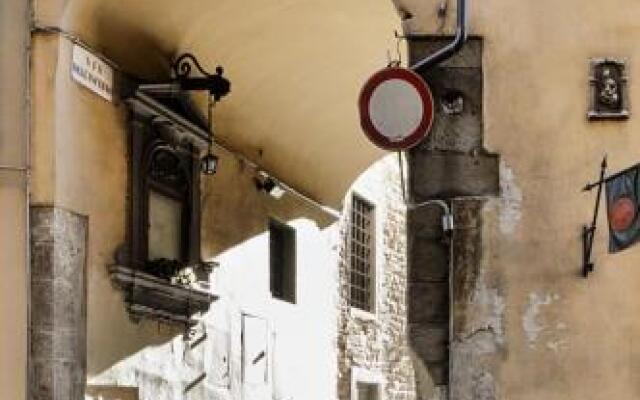 Riverside Apartment in Florence