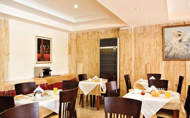 Cleopatra Classic Hotel