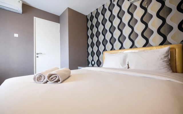 Modern and Comfort 2BR Bassura City Apartment – Guest Rooms – Jakarta