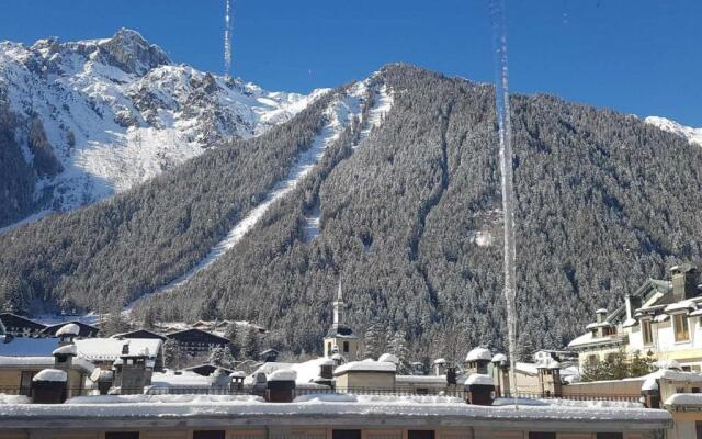 Appartement Chamonix-Mont-Blanc, 4 pièces, 10 personnes - FR-1-517-37