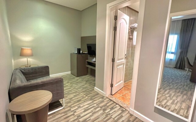 loren serviced Apartment Corniche