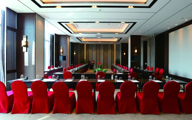 Hotel Indigo Dali Erhai by IHG