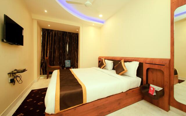 Capital O 8565 Hotel Golden Palace