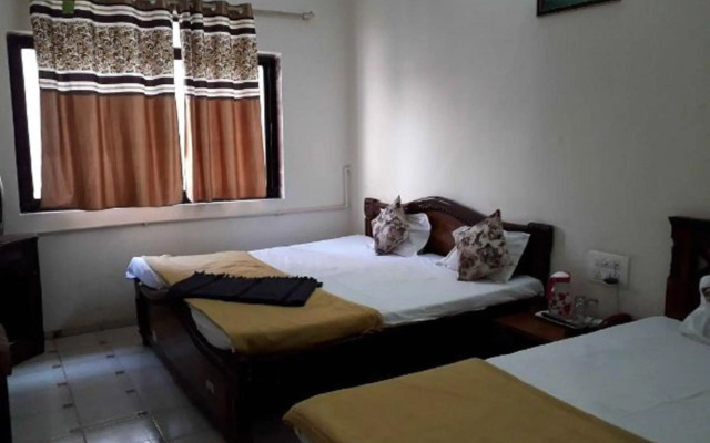 Grand Galaxy Hotel Krishna