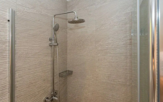 Apartments Banje Beach