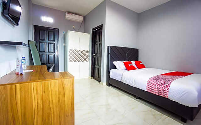 OYO 1680 Hanna Residence