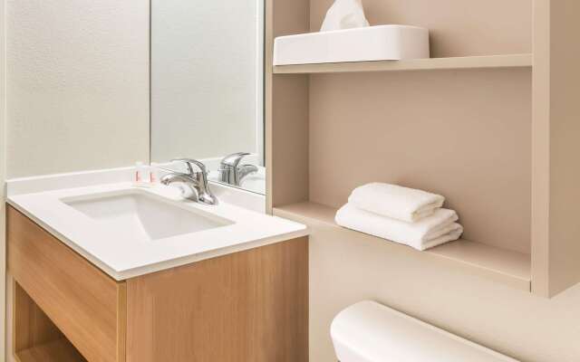 Microtel Inn & Suites By Wyndham Beaver Falls