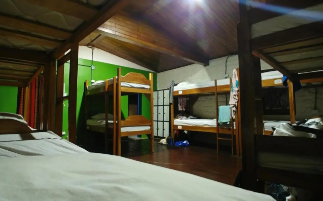 Hostel Mamallena