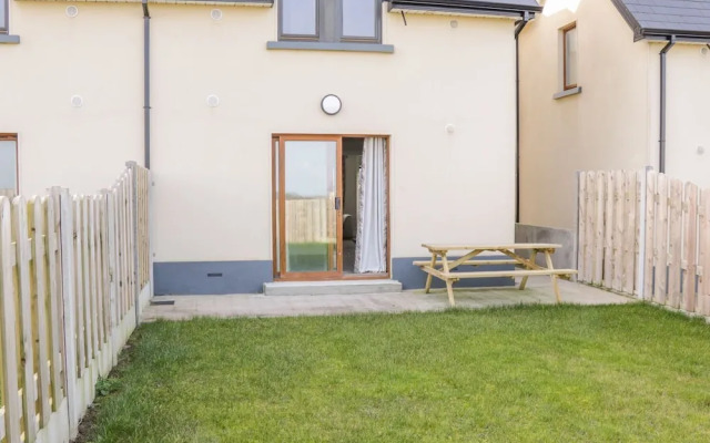 C64 Cahermore Holiday Village
