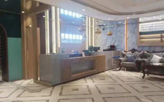 Qemu Marriott Express Hotel