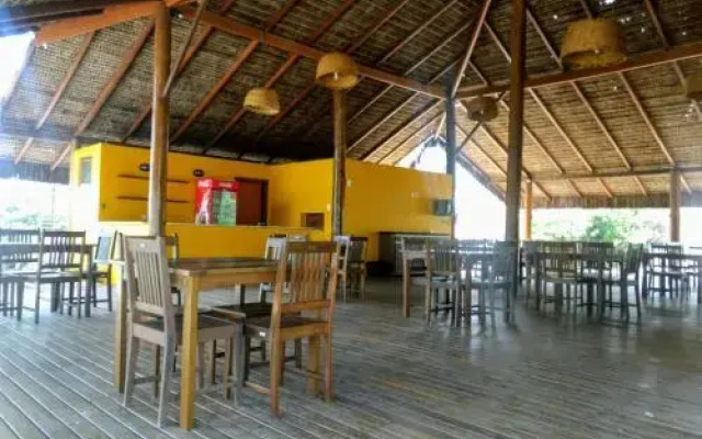 Ap 2/4 na Reserva Imbassaí