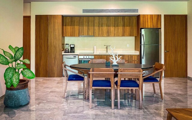 2 Bedroom Condo With Private Garden Pool View