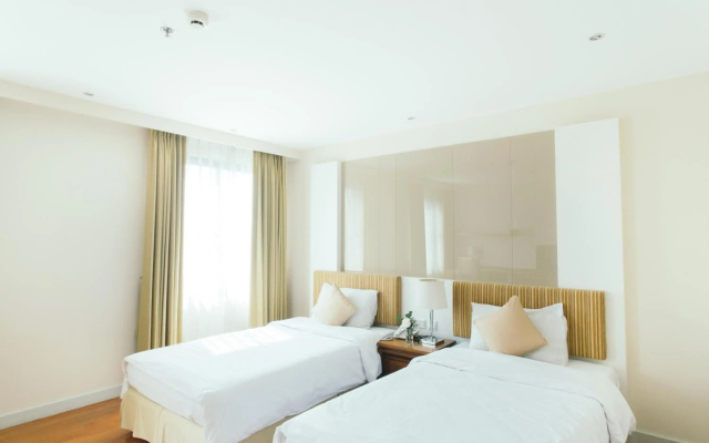 Thomson Residence Hotel