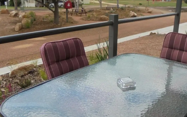 Yarrawonga Riverlands Tourist Park