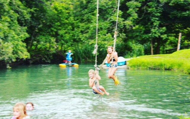 Geronimo Creek Retreat