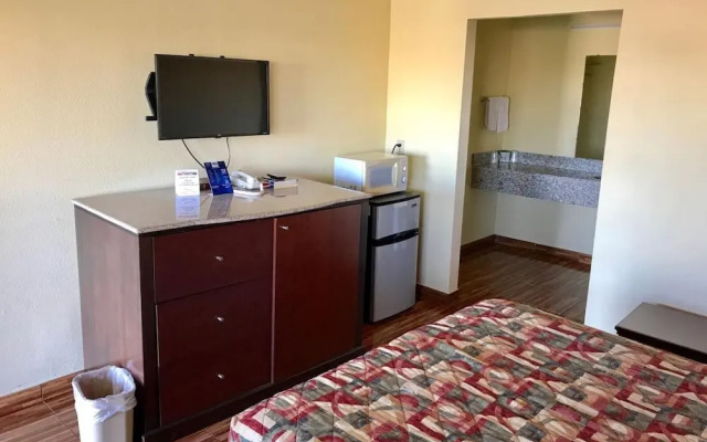 Scottish Inns & Suites