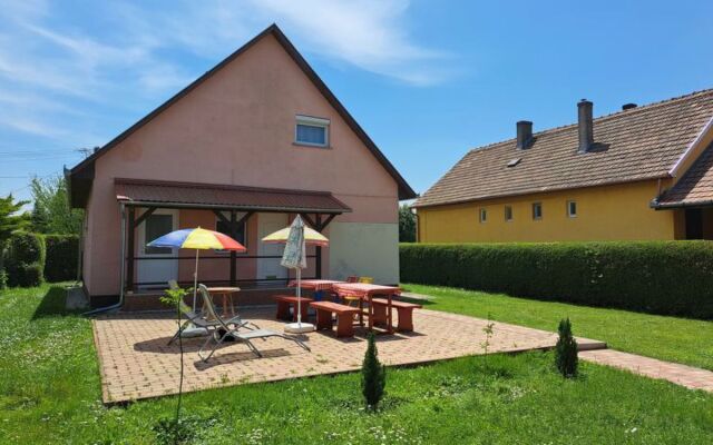 Apartment Keszeg Balatonmariafurdo