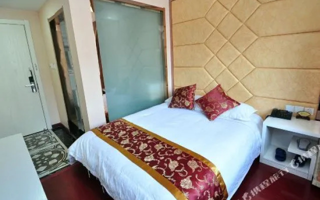 Caifeng Boutique Hotel (Xihu Ding'an Road Subway Station)