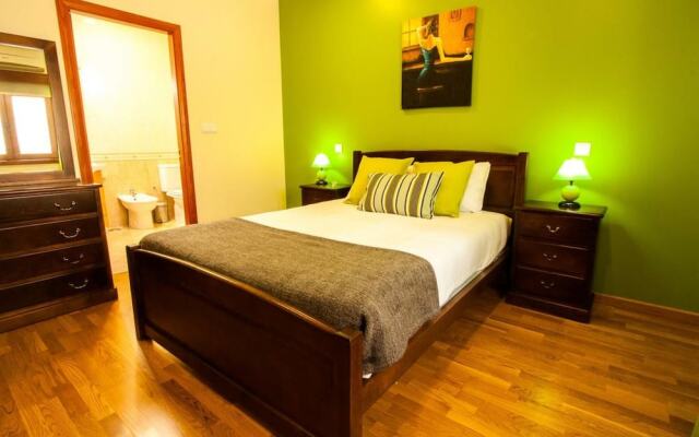 Rustic Home with Pool in A Valderez by Izibookings