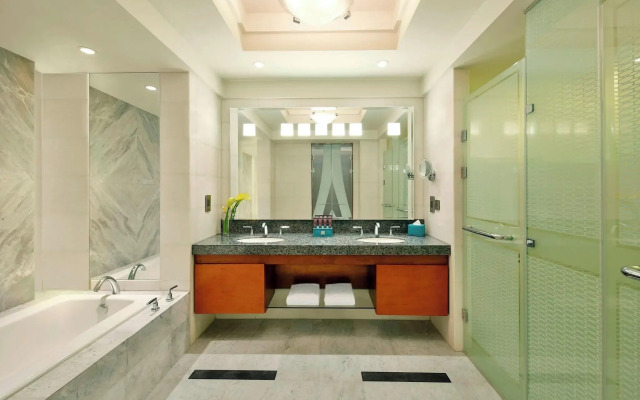 The Nile Ritz-Carlton, Cairo