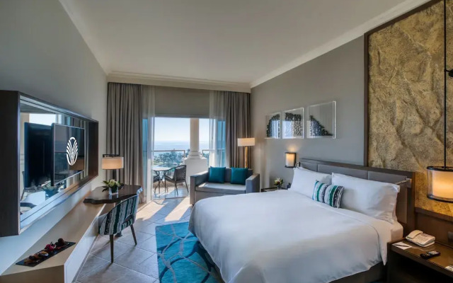 Fujairah Rotana Resort & Spa - Al Aqah Beach